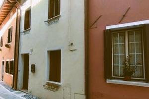 Casa a schiera uso transitorio