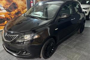Lancia Ypsilon 1.0 FireFly 5 porte S&S Hybrid Gold