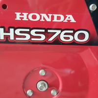 Spazzaneve cingolato Honda HSS 760