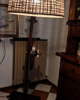 Lampada da terra stile rustico country
