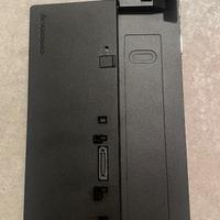 Dockstation Lenovo con alimentatore