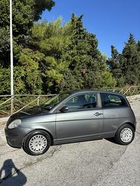 LANCIA YPSILON 1.3 MULTIJET DIESEL 2006 2300€