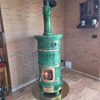 stufa in ceramica di Castellamonte 