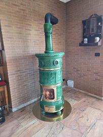 stufa in ceramica di Castellamonte 