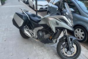 Honda NC750X 2025