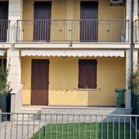 Villetta a schiera centrale a Goito