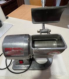 Grattugia elettrica professionale