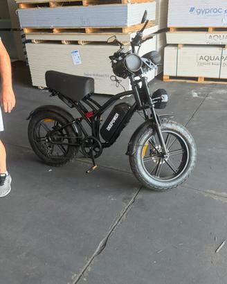 Bici pedalata assistita