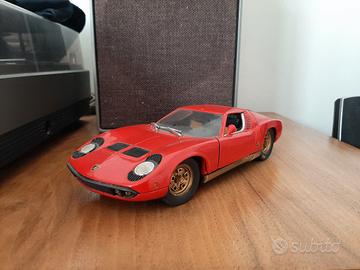 modellino auto lamborghini miura anson scala 1:18