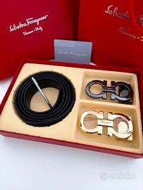 Set cintura Ferragamo con fibbie nero e oro nuova