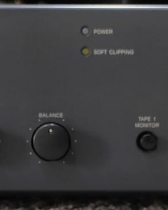 Amplificatore NAD 304