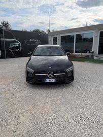 MERCEDES - Classe A - A 180 d Automatic Premium
