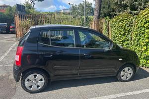 Kia picanto 1.0