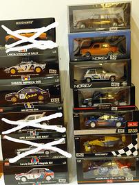 Modelli auto  die cast 1/18 apribili
