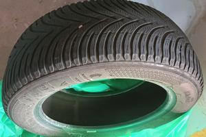 Pneumatici invernali 205 55  r16 Kleber