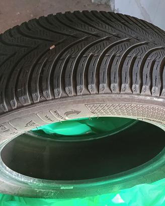 Pneumatici invernali 205 55  r16 Kleber