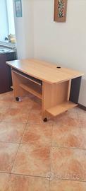 Scrivania 