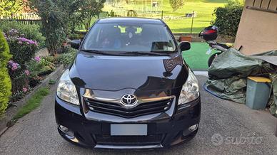 Toyota Verso 2000 Diesel 136 cv