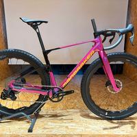 Mondraker Arid Carbon Fangsia 2026 NUOVA