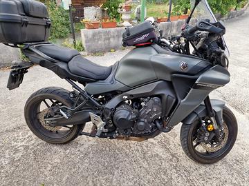 Yamaha tracer 9 2022