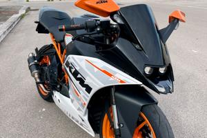 Ktm rc 390 2015