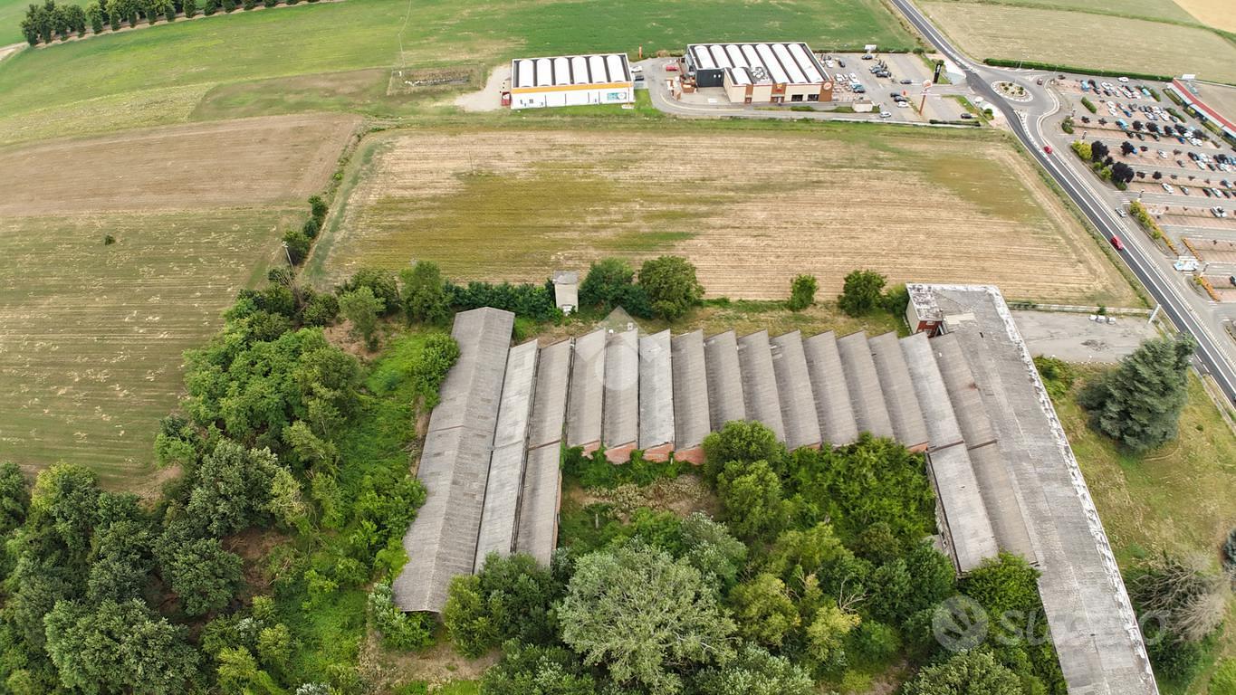 TERRENO A VOGHERA - Vista 6