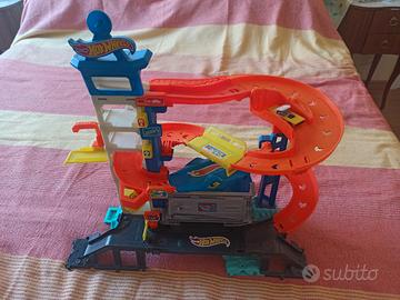 hotwheels super squalo