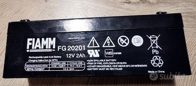 Batteria al piombo Fiamm 12 v 2 Ah