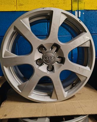 SET 4 CERCHI IN LEGA AUDI VW DA 17 POLLICI