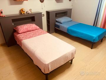 Camera da letto per 2 bambini completa come nuova