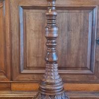 Colonna in legno