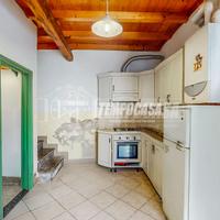 BILOCALE SU DUE LIVELLI DA INVESTIMENTO