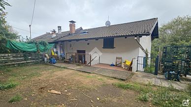 CASA SEMINDIPENDENTE A SAN PIETRO VAL LEMINA