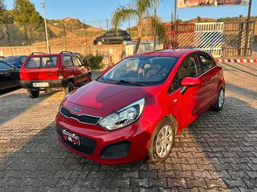 Kia Rio 1.1 CRDi WGT 5p ACTIVE OK PER NEOPATENTATI