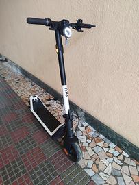 Monopattino elettrico Niu Kqi3 Sport