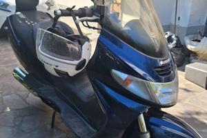 Scooter Suzuki Burgman 400, anno 2002, 55.000 km