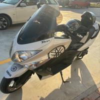 Yamaha T Max - 2010