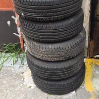 cerchi in Lega è gomme