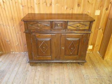 Mobile antico in gelso completamente restaurato