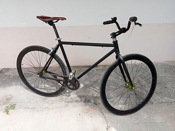 Bici fixed 28" opzione ruota libera