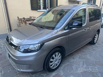 Volkswagen Caddy - TRASPORTO DISABILI