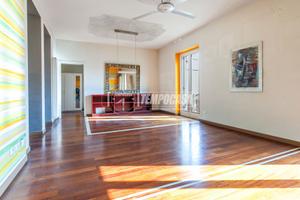 TRILOCALE CON BALCONE