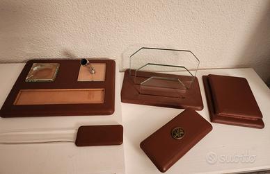 Set scrivania pelle marrone anni '60