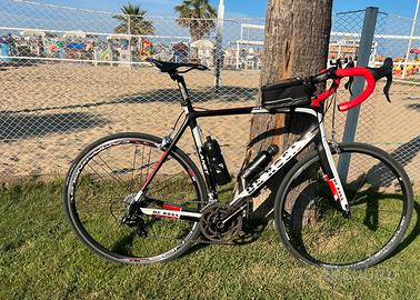 Bici da corsa in carbonio