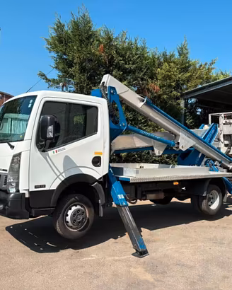 Nissan Cabstar 35.12 Piattaforma Aerea Multitel hx