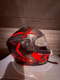 Casco suomy