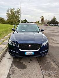 Jaguar e pace 2.0 180cv