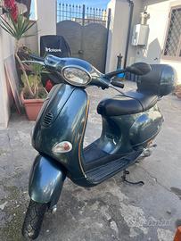 Vespa ET2