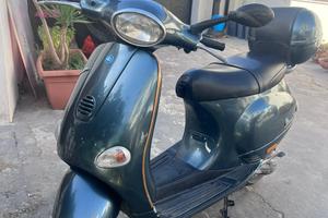 Vespa ET2