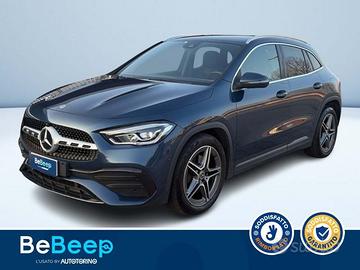 Mercedes-Benz GLA 200 D PREMIUM 4MATIC AUTO